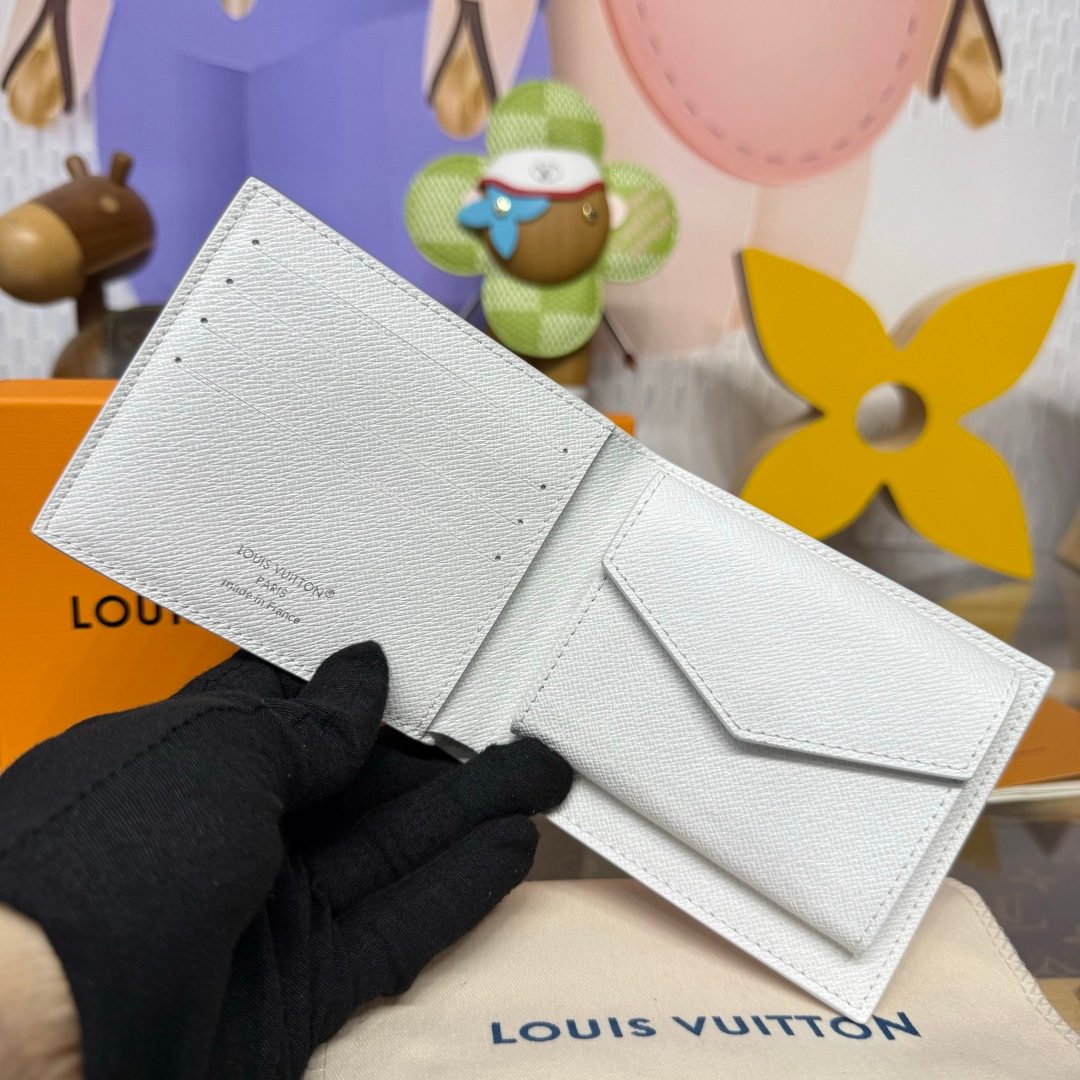Louis Vuitton Damier Azur Wallet