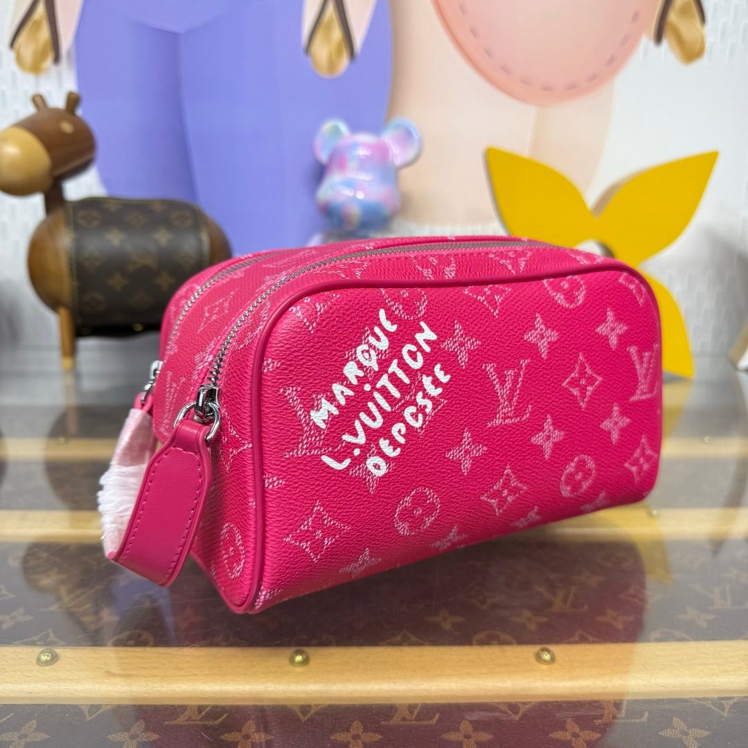 Louis Vuitton Monogram Cosmetic Pouch Pink