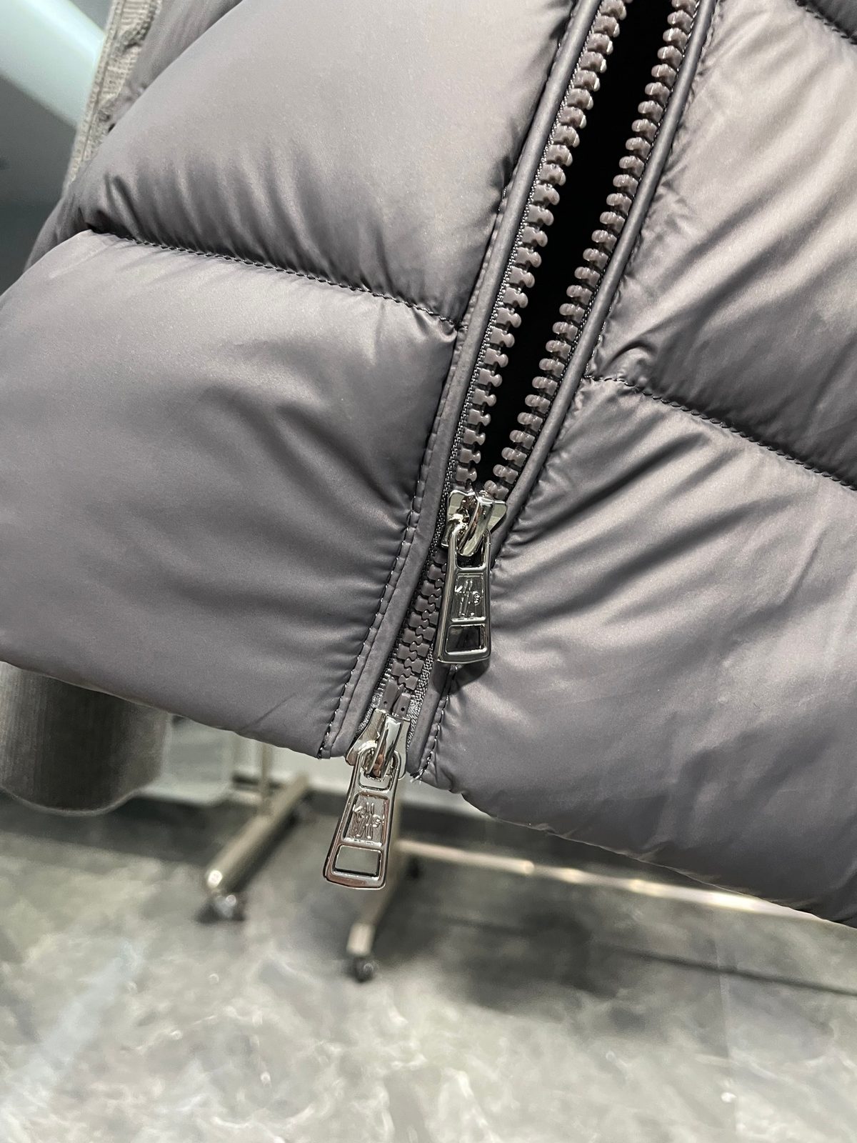 Grey Puffer Jacket with Knit Ribbed Sleeves
