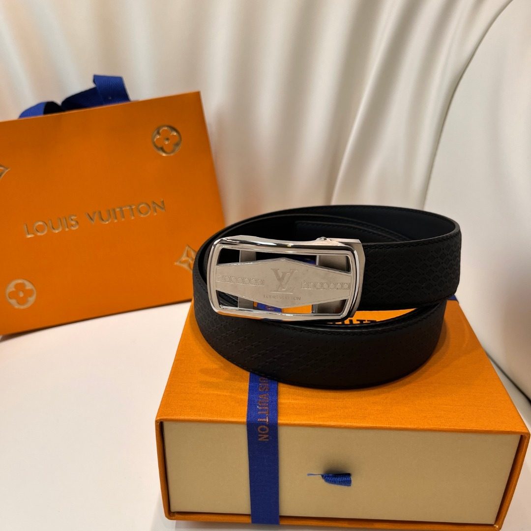 Louis Vuitton Damier Canvas Leather Belt