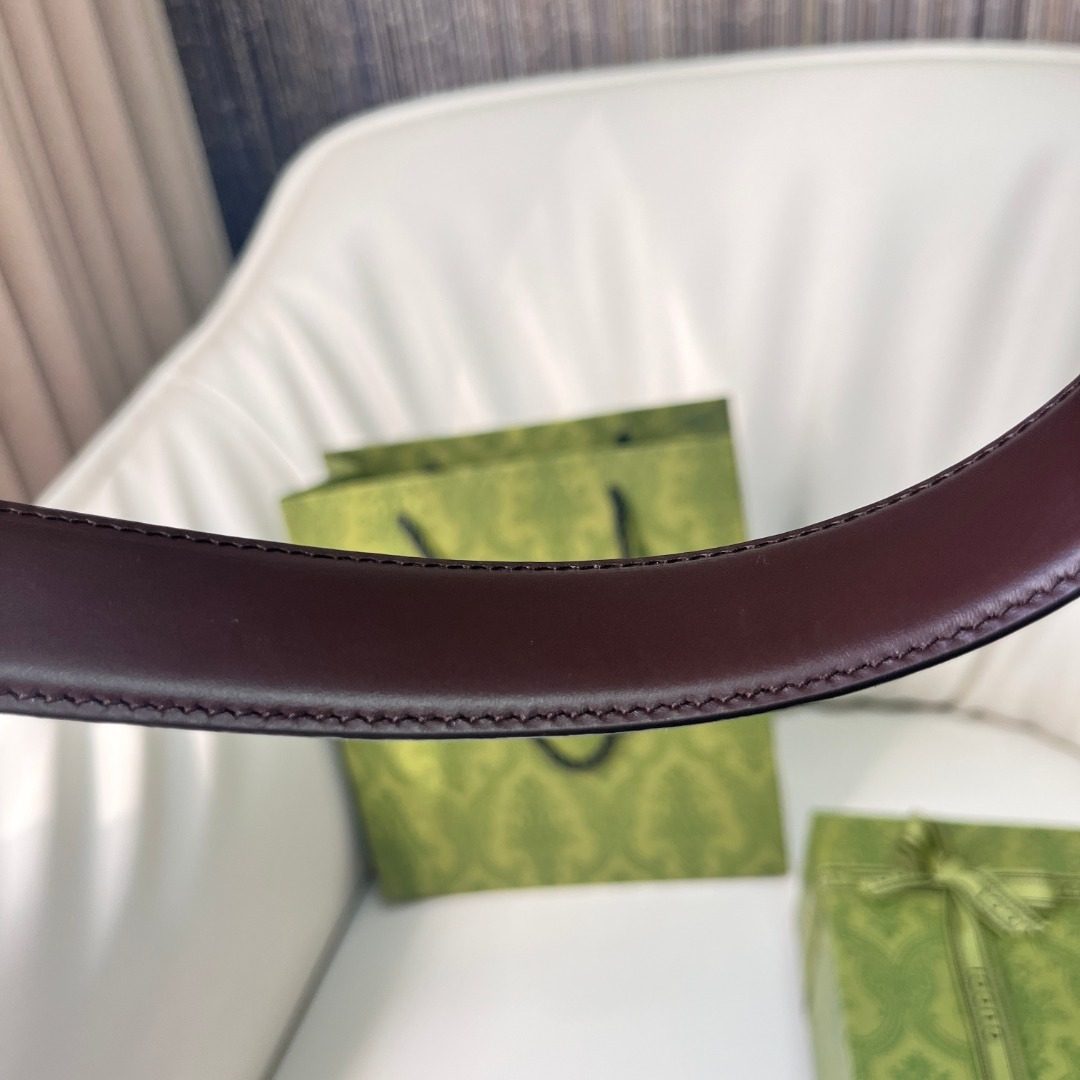 Gucci GG Canvas Leather Reversible Belt