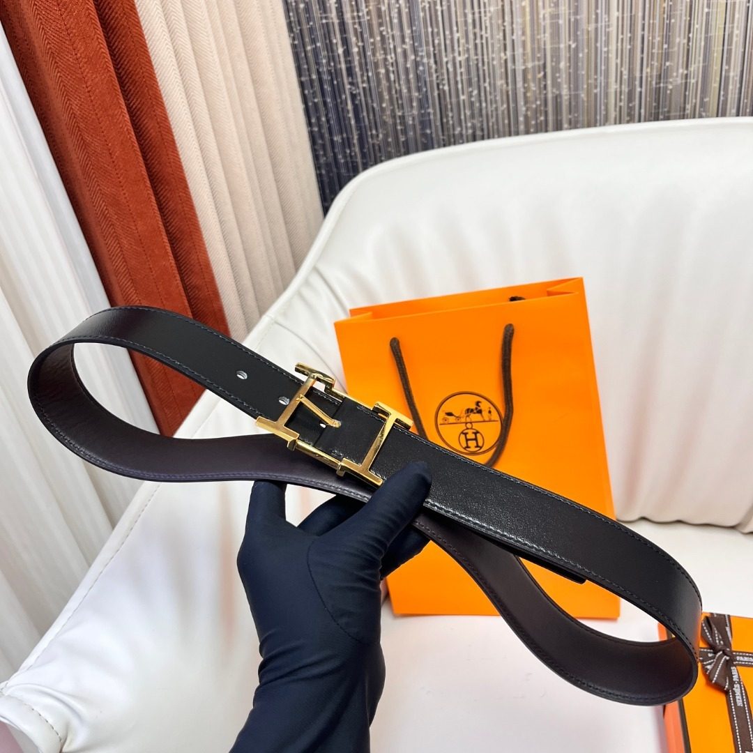 Hermès Reversible Black Leather Belt