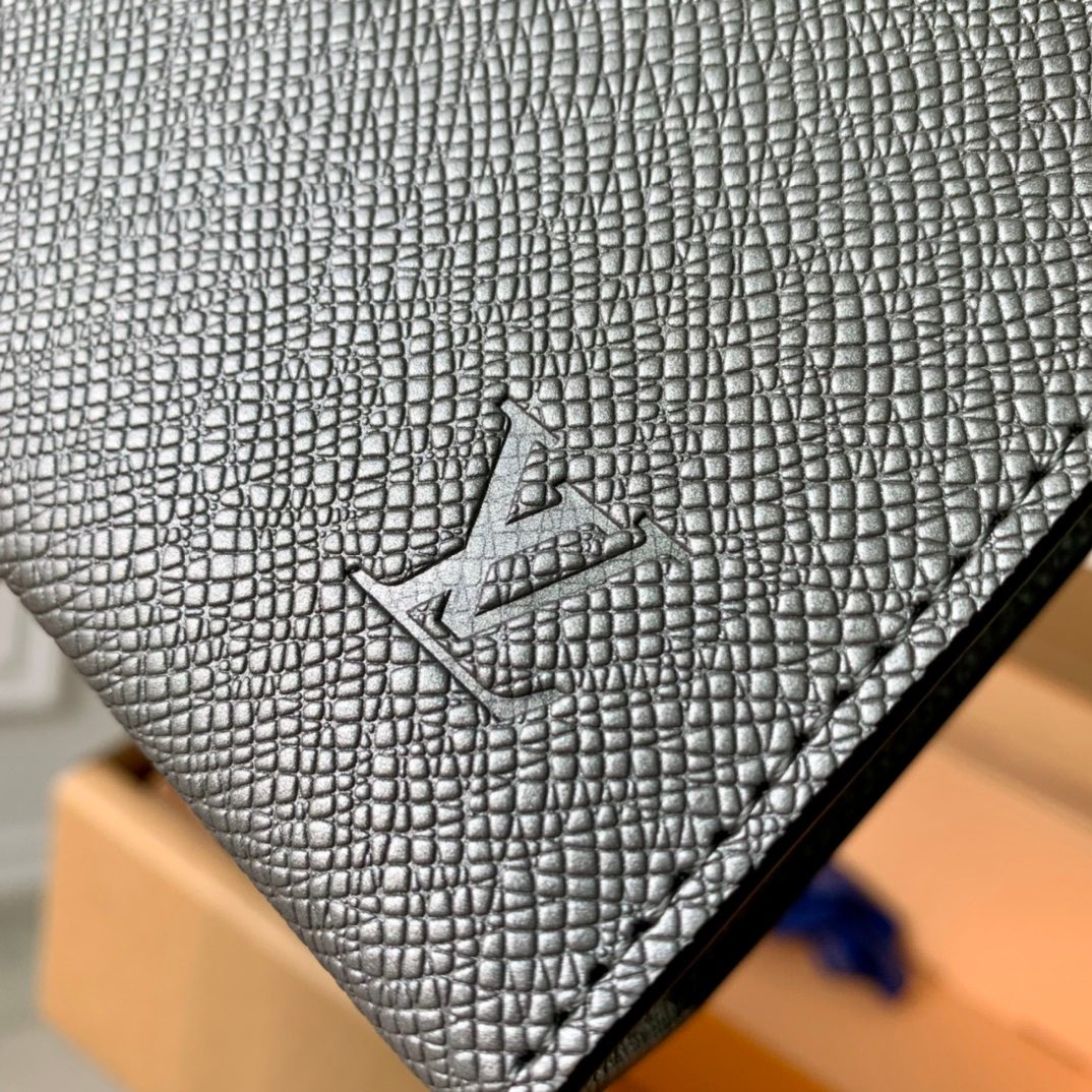 Louis Vuitton Taiga Leather Bifold Wallet