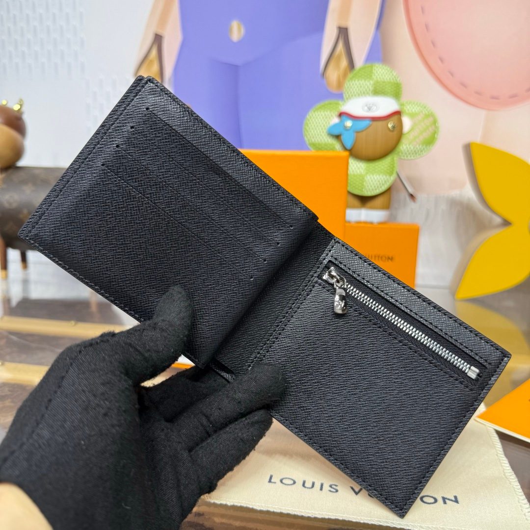 Louis Vuitton Epi Leather Bifold Wallet Black
