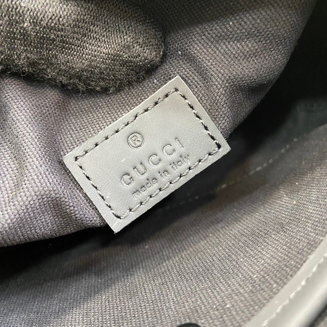 Gucci Quilted Leather Shoulder Bag Black