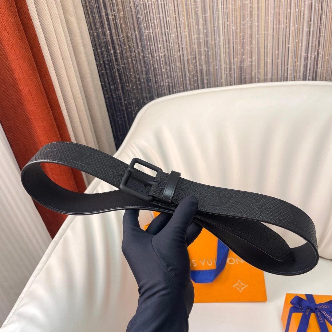 Louis Vuitton Damier Graphite Leather Belt