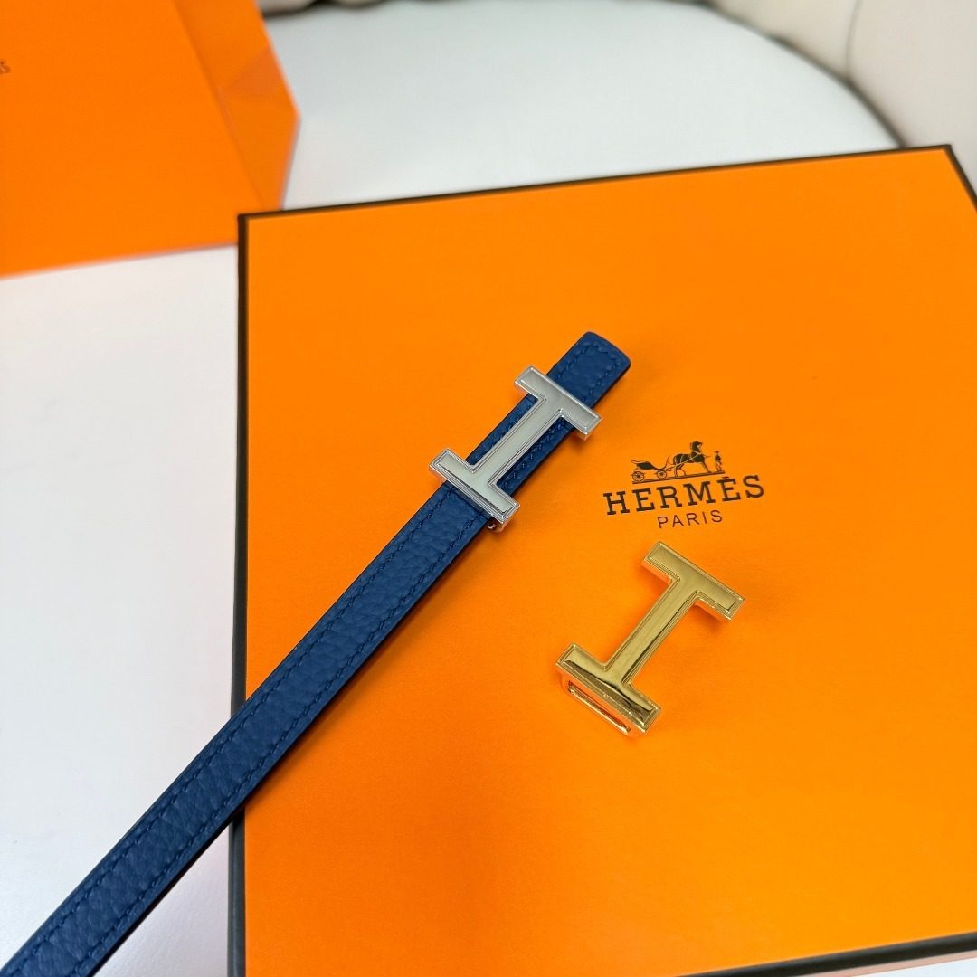 Hermès Paris Leather Reversible Belt