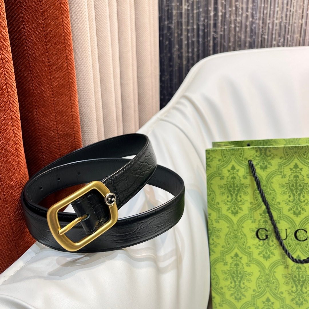 Gucci GG Marmont Embossed Leather Belt