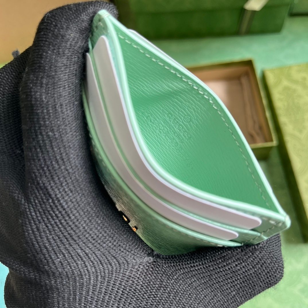 Wallet8