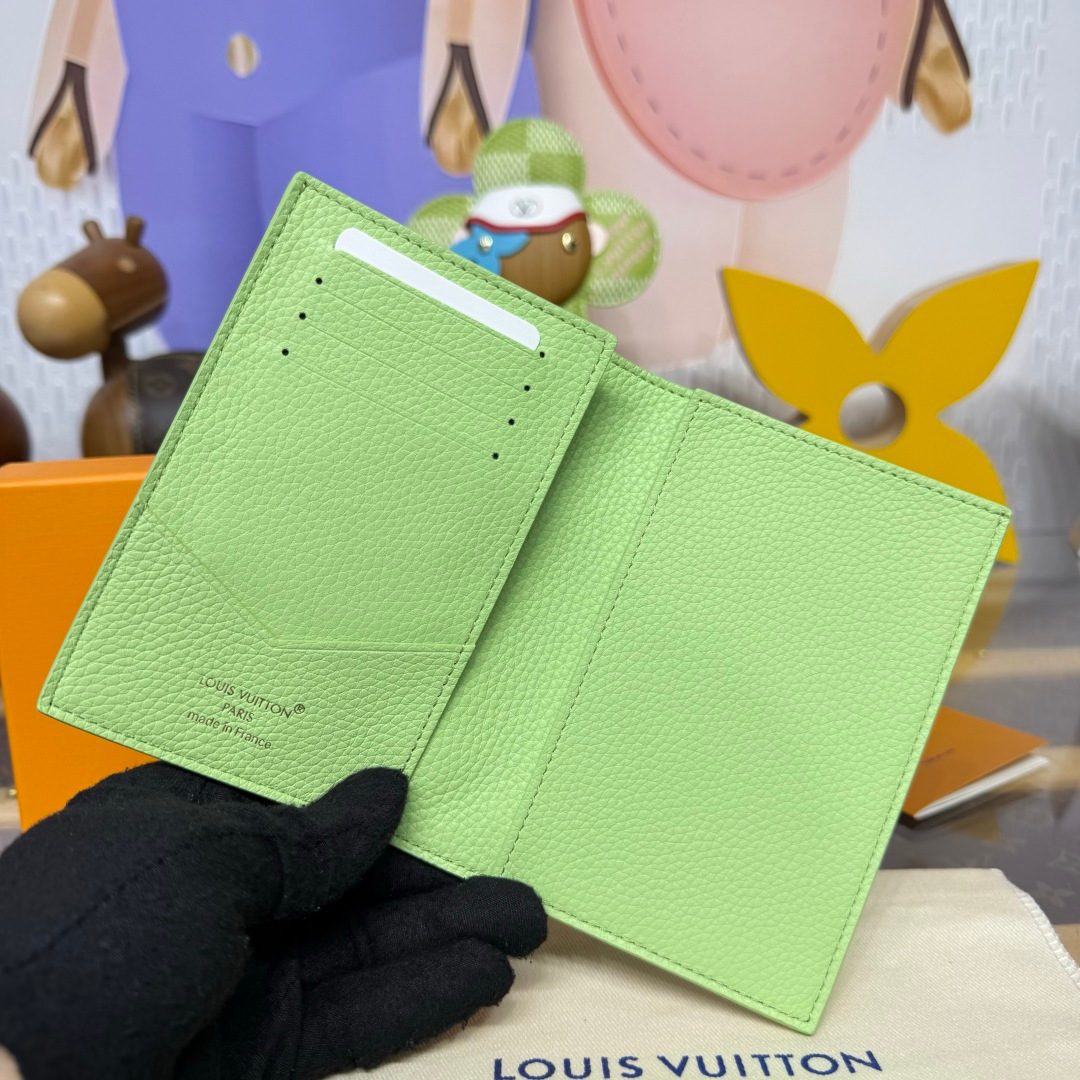 Louis Vuitton Monogram Empreinte Leather Card Wallet