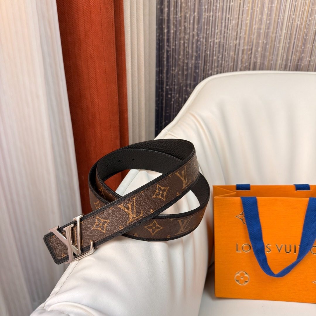Louis Vuitton Monogram Canvas Leather Belt