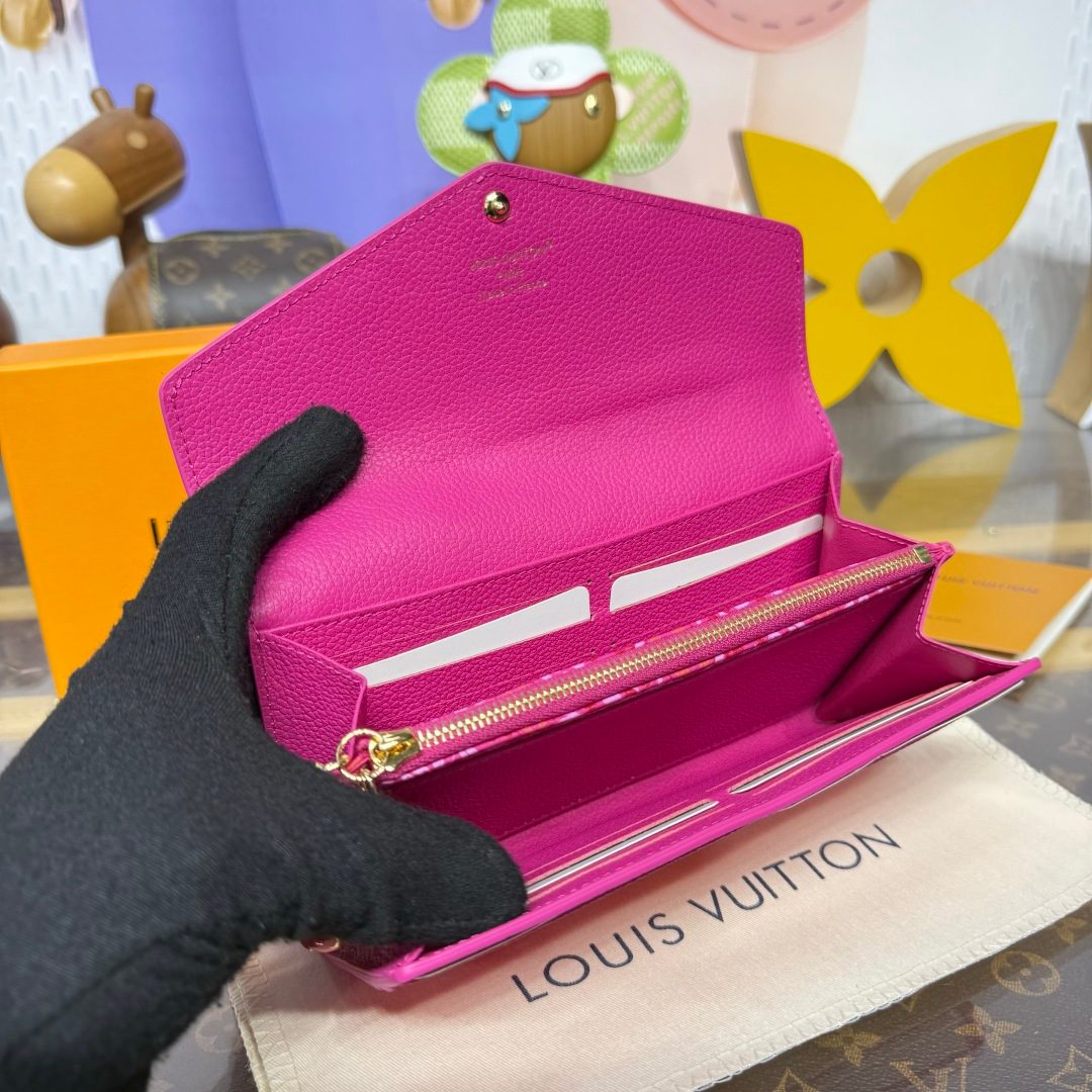 Louis Vuitton Monogram Vernis Wallet Pink
