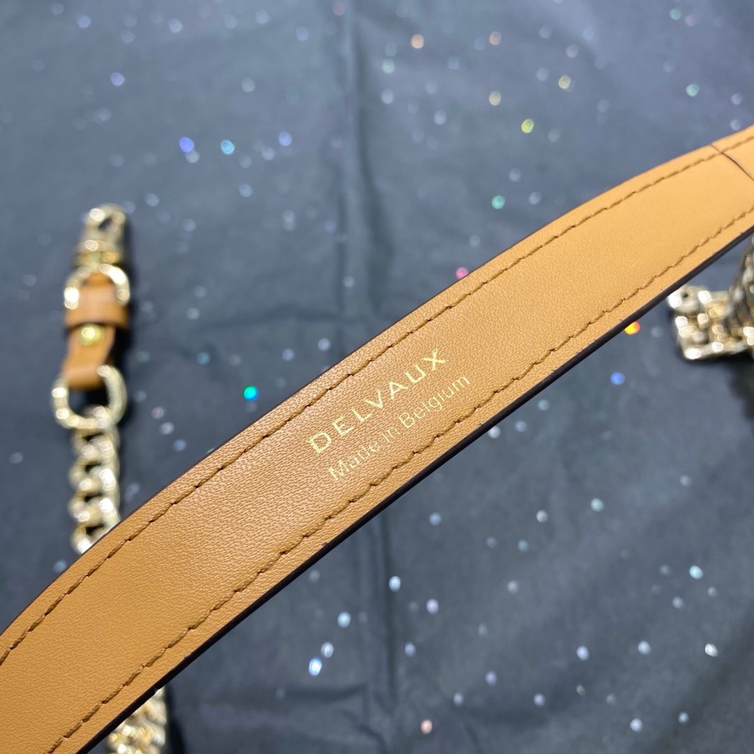 Dolce & Gabbana Leather Chain Strap Accessory