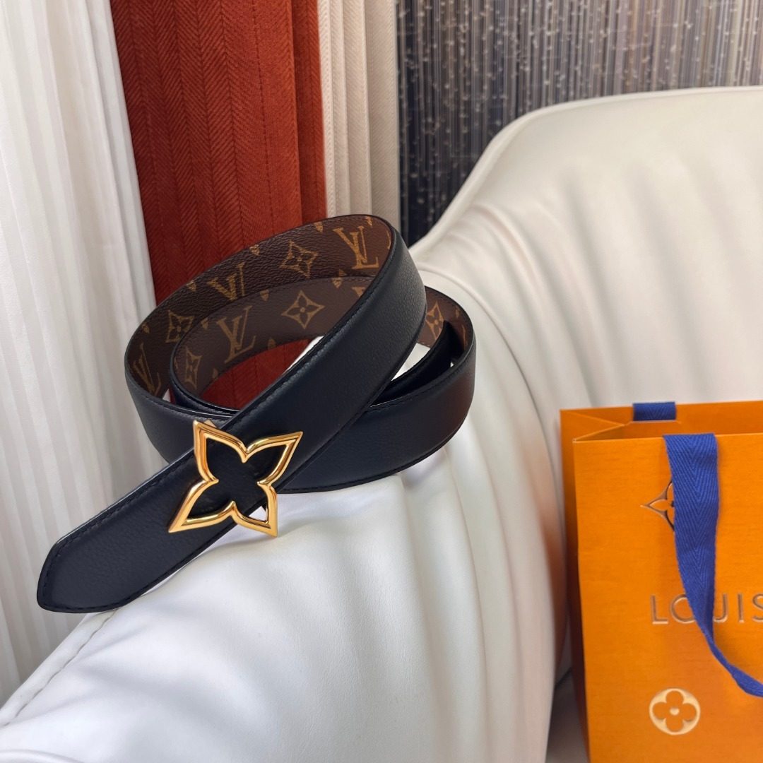Louis Vuitton Monogram Reversible Leather Belt