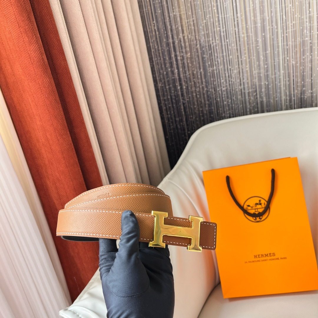 Hermès H Reversible Leather Belt