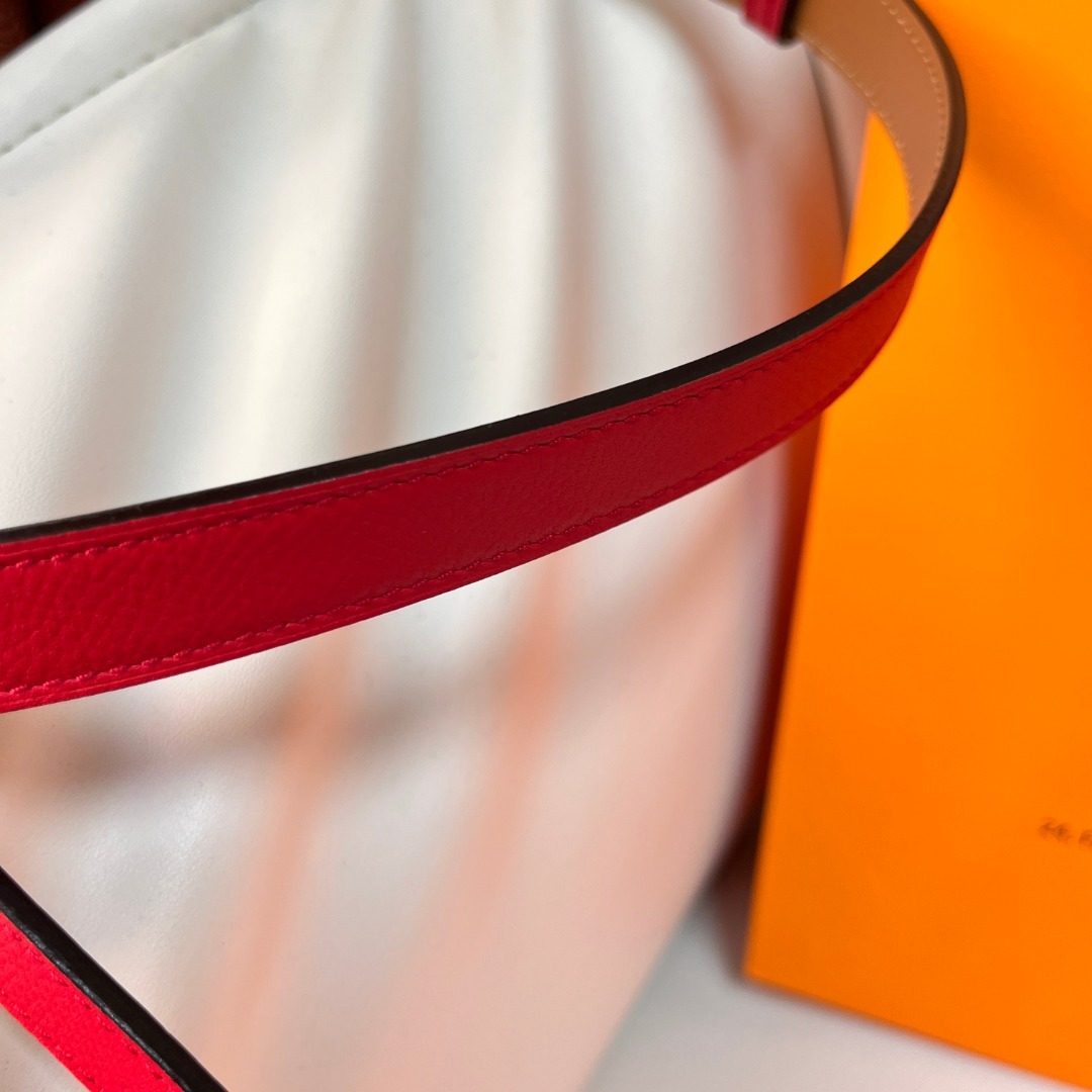 Hermès Reversible Leather Belt Red