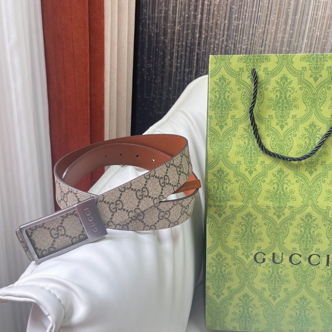 Gucci GG Supreme Canvas Leather Belt