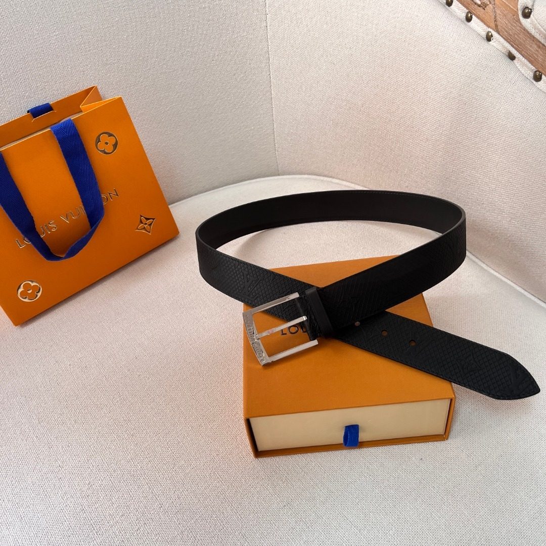Louis Vuitton Damier Leather Belt