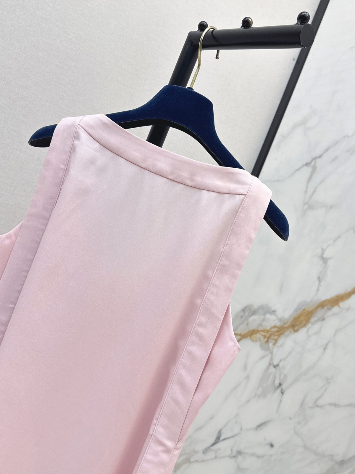 Pleated A-Line Sleeveless Dress Pink