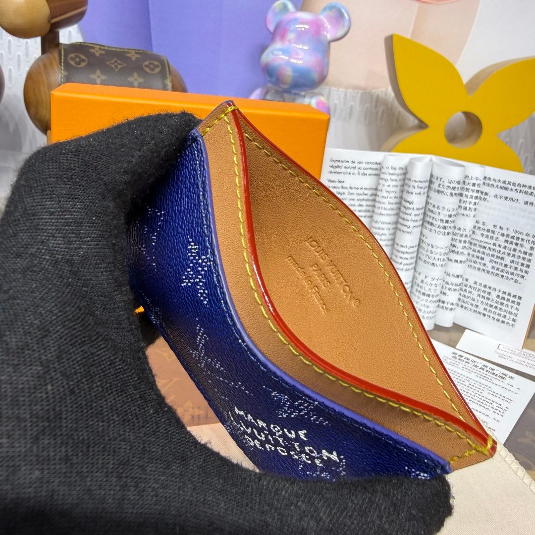 Louis Vuitton Monogram Canvas Wallet