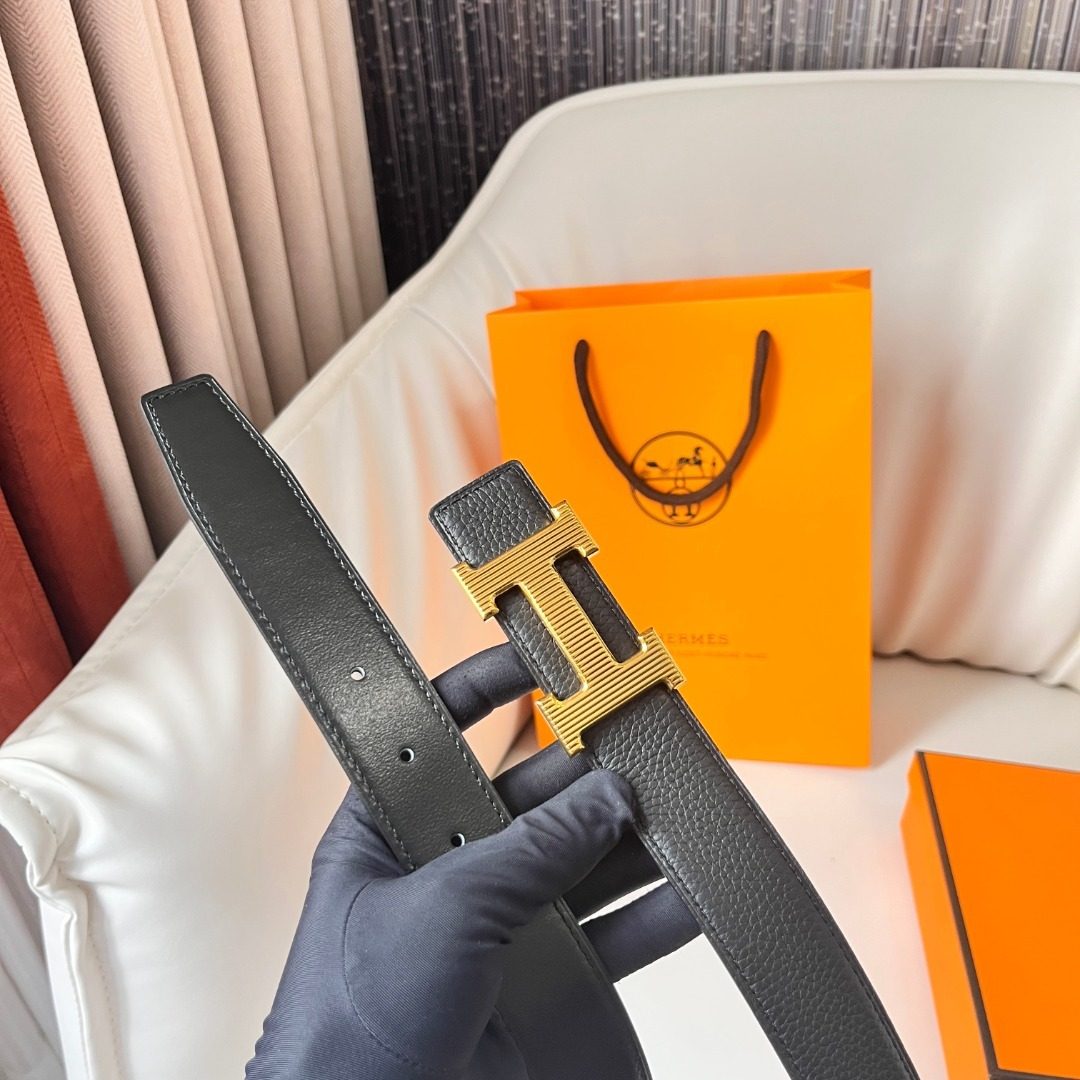 Hermès H Buckle Reversible Leather Belt