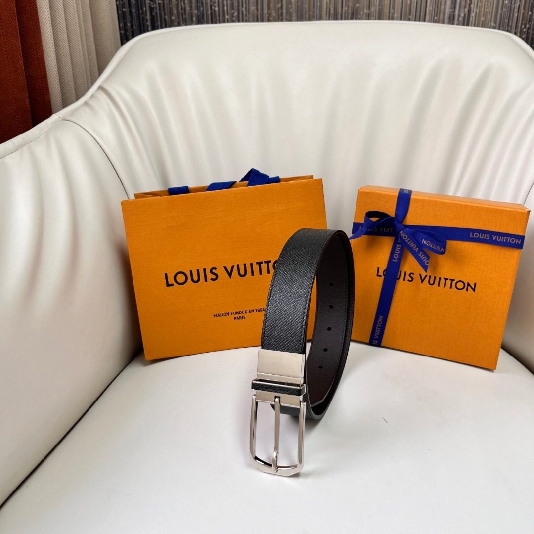 Louis Vuitton Taiga Leather Belt