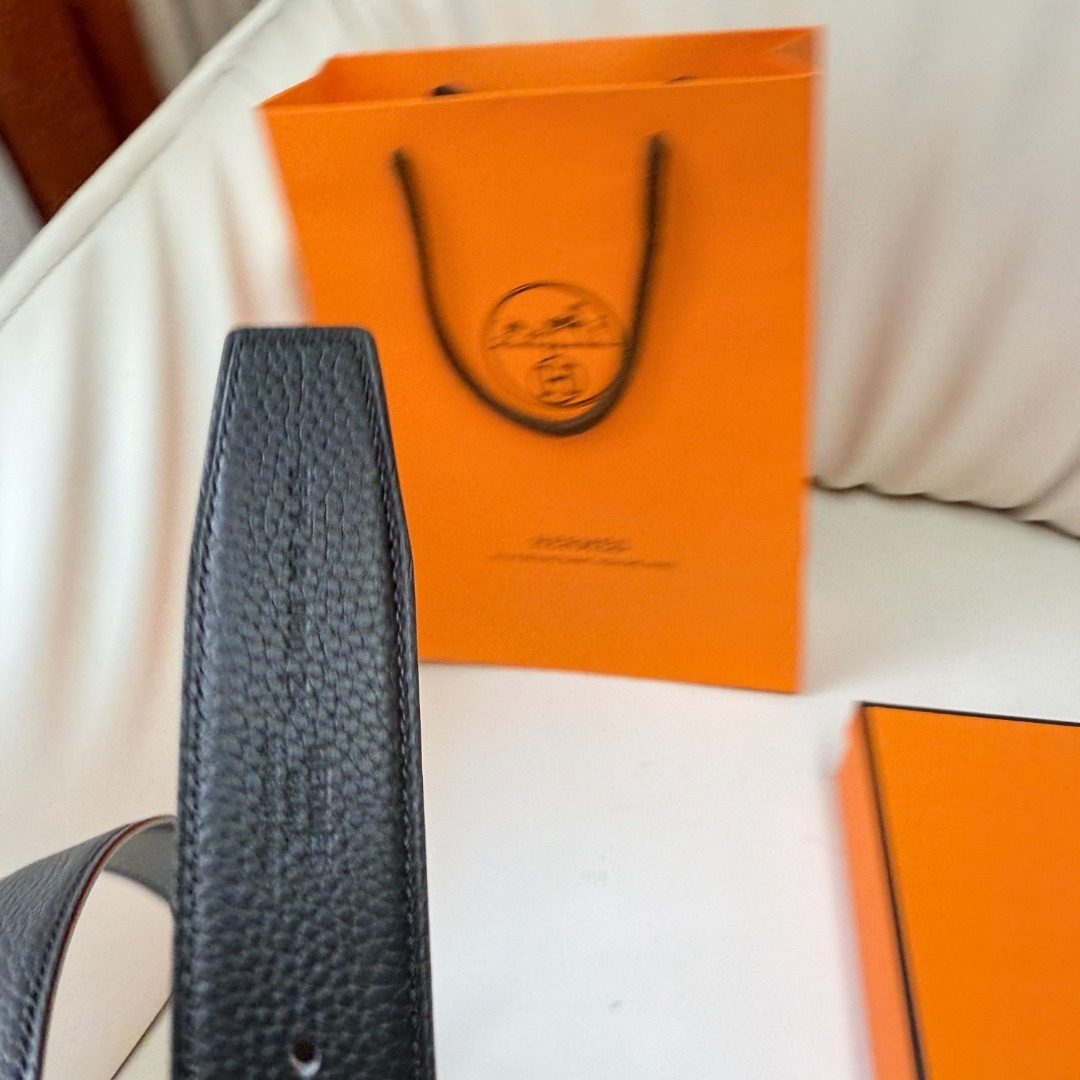 Hermès Taurillon Leather H Belt Black