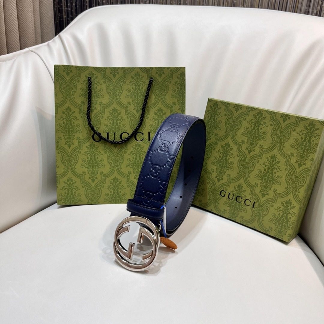 Gucci GG Embossed Navy Leather Belt