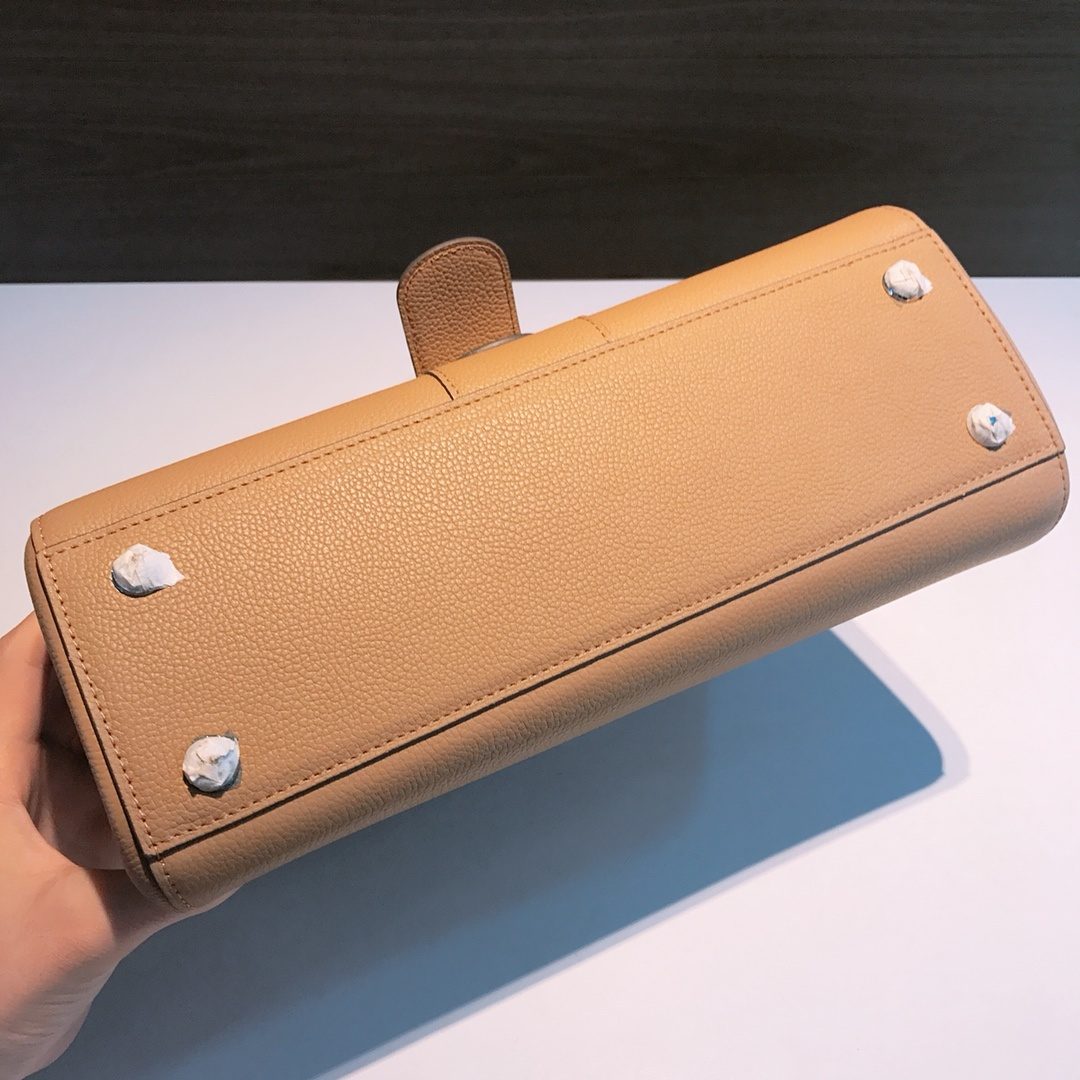 Hermès Picotin Lock Leather Handbag