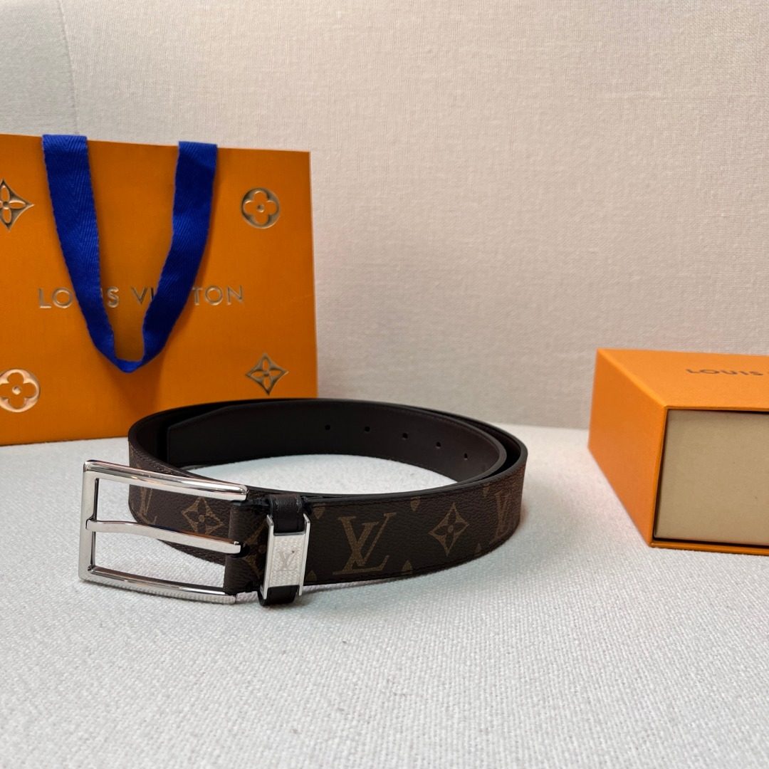 Louis Vuitton Monogram Canvas Leather Belt