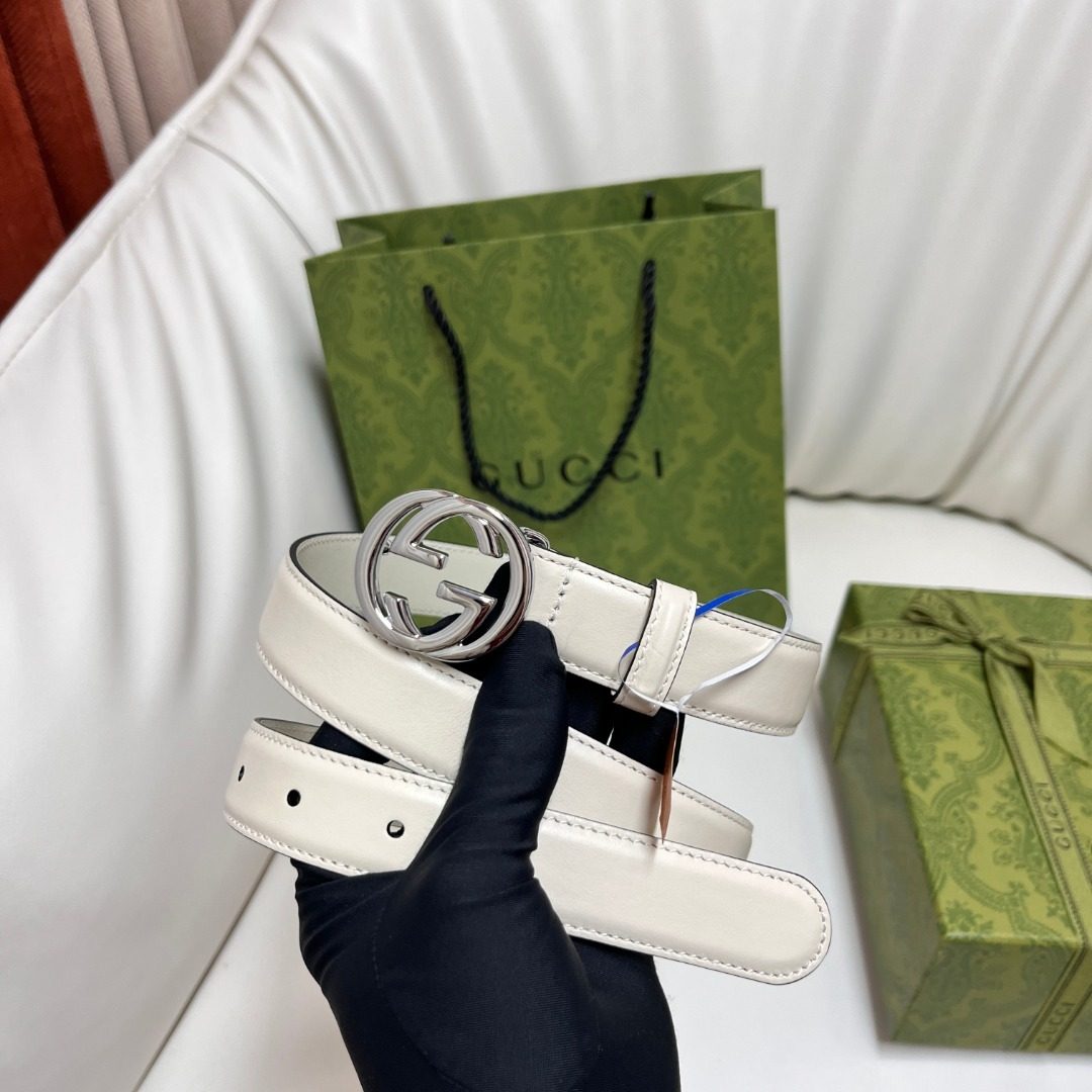 Gucci GG Marmont White Leather Belt