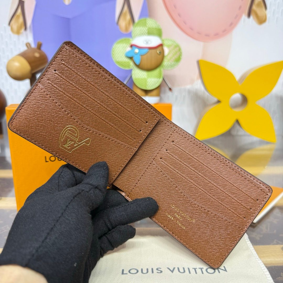 Louis Vuitton Monogram Leather Wallet