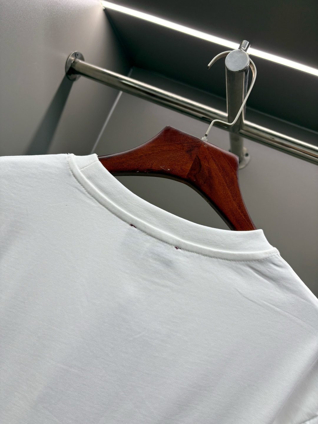 Burberry Men's Crewneck T-Shirt White