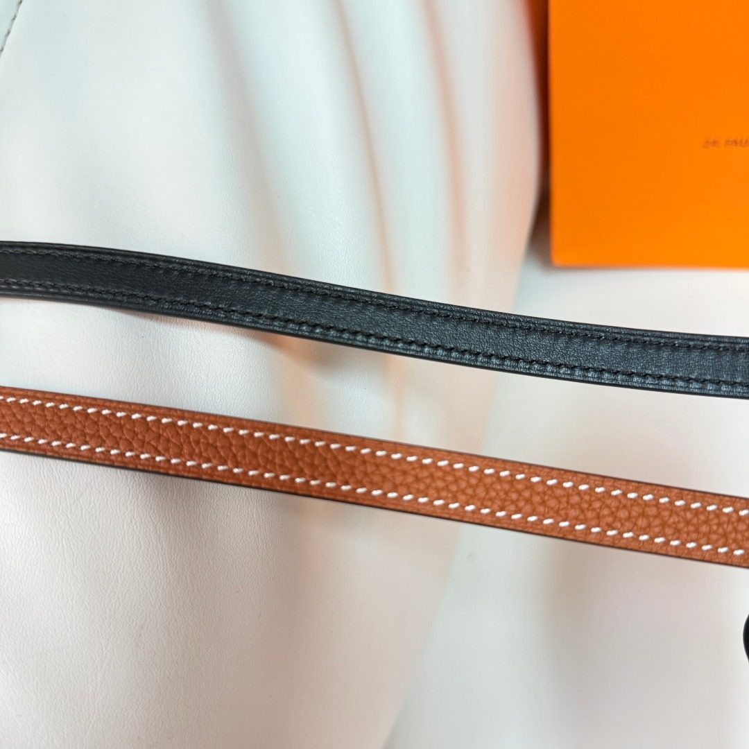 Hermès Reversible Leather Shoulder Strap