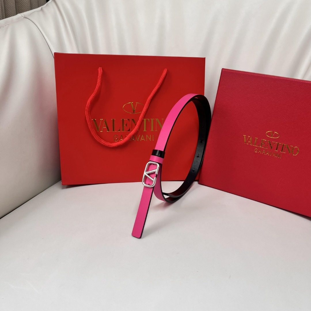 Valentino Garavani Reversible Leather Belt Pink