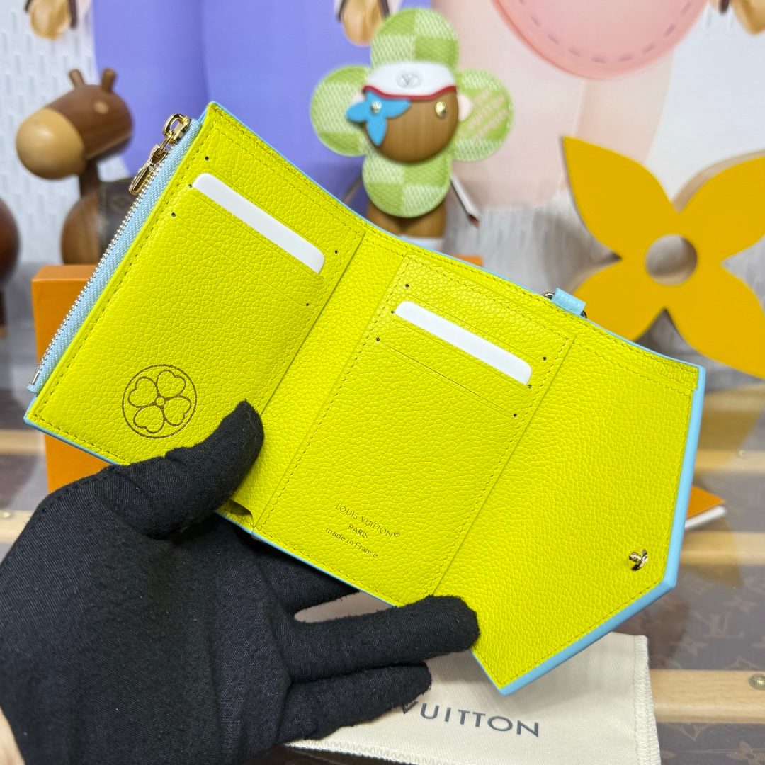 Louis Vuitton Coussin PM Wallet Fluorescent Yellow