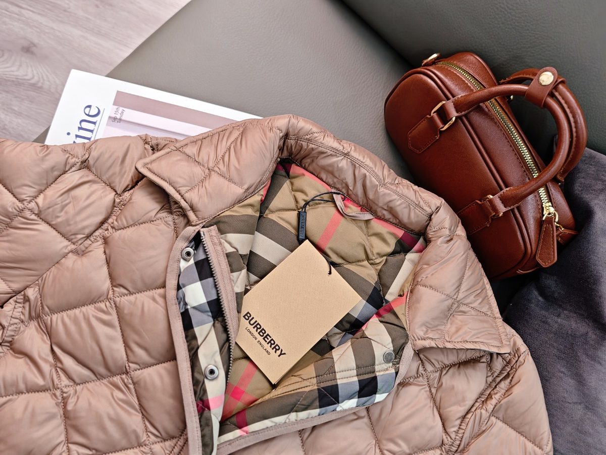 Burberry Quilted Jacket with Nova Check Lining
