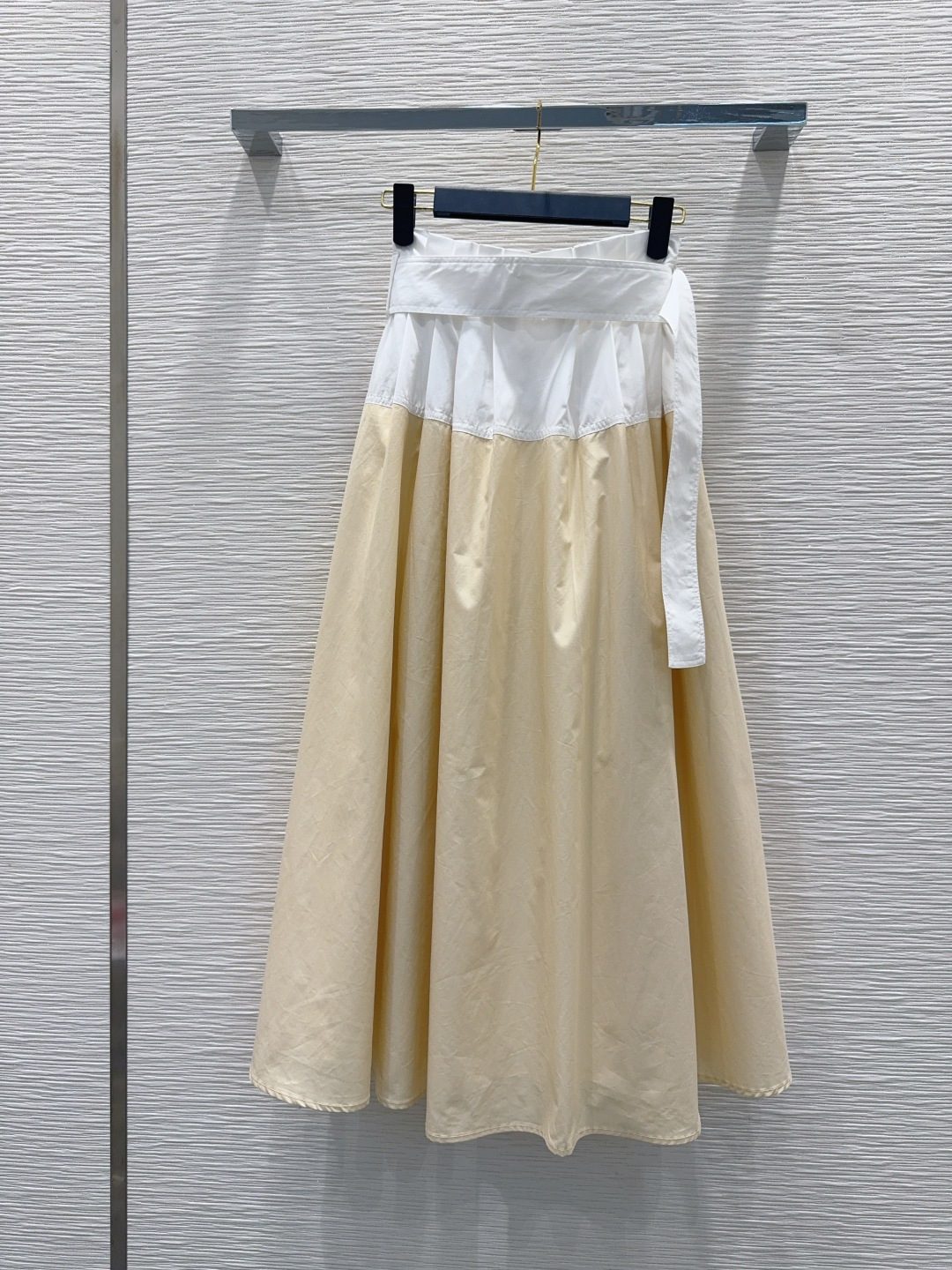 Louis Vuitton Color-Block Linen Skirt