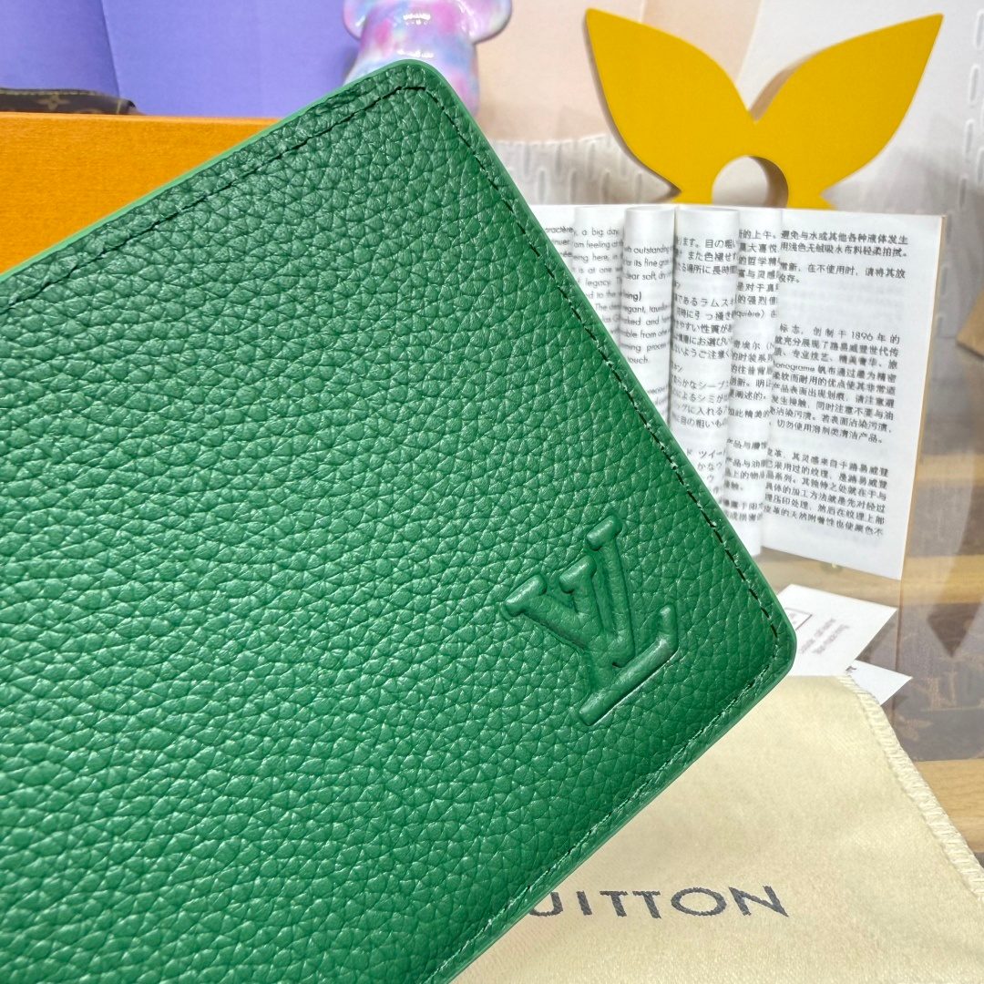 Louis Vuitton Green Leather Bifold Wallet