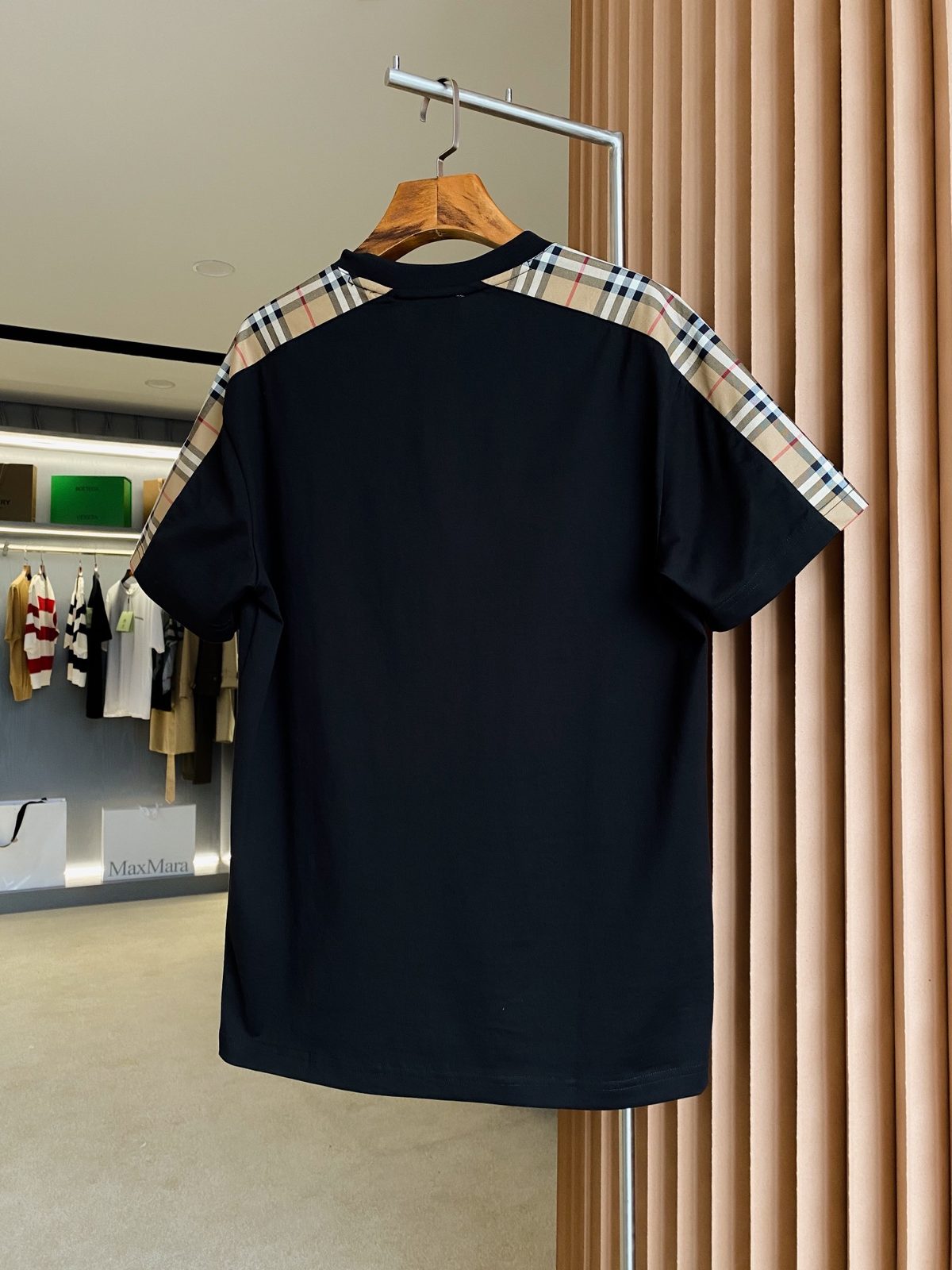 Burberry Check Shoulder T-Shirt Black