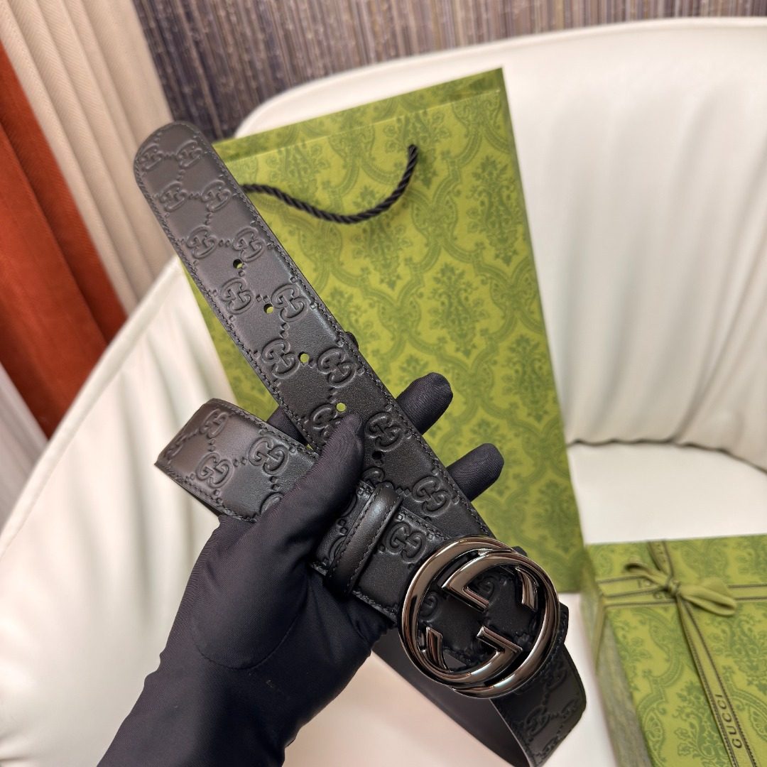 Gucci GG Embossed Leather Belt