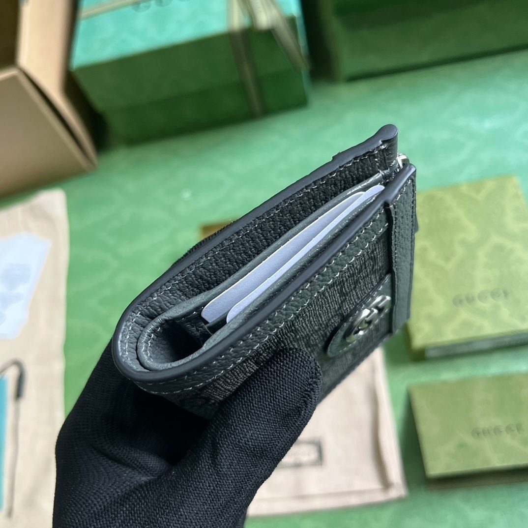 Wallet8