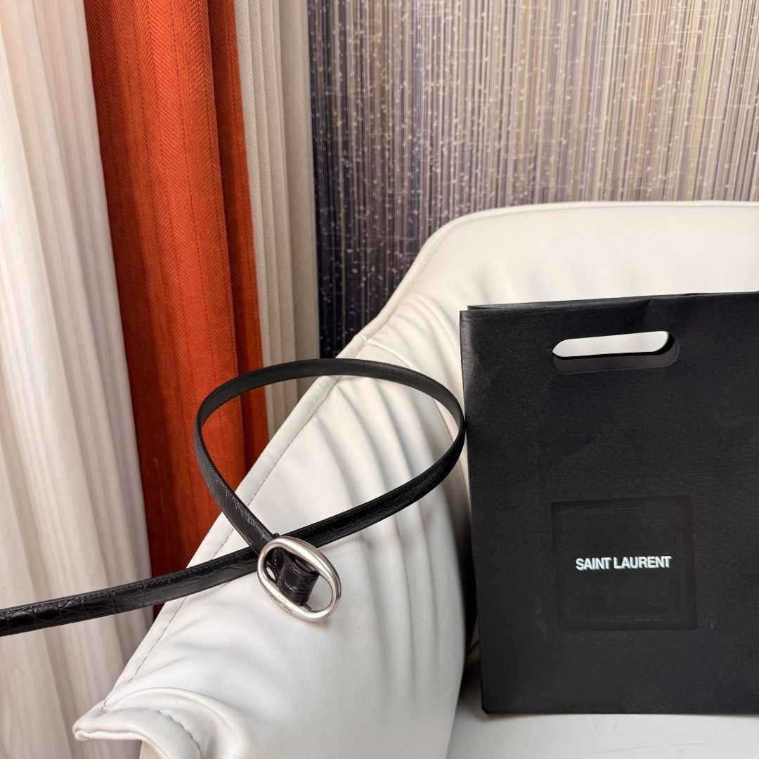 Saint Laurent Black Leather Shoulder Bag