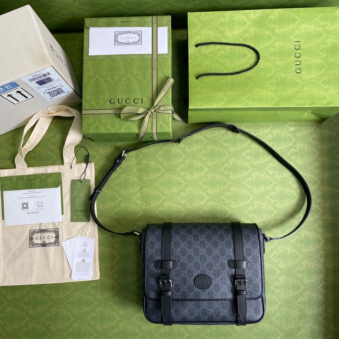 Gucci GG Supreme Messenger Bag Black