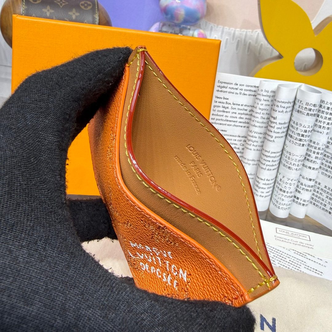 Louis Vuitton Damier Leather Card Holder