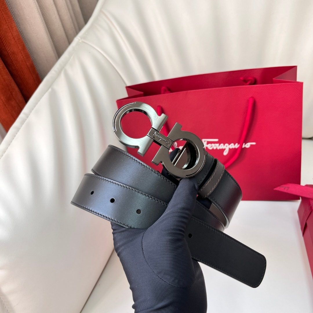 Salvatore Ferragamo Gancini Leather Belt
