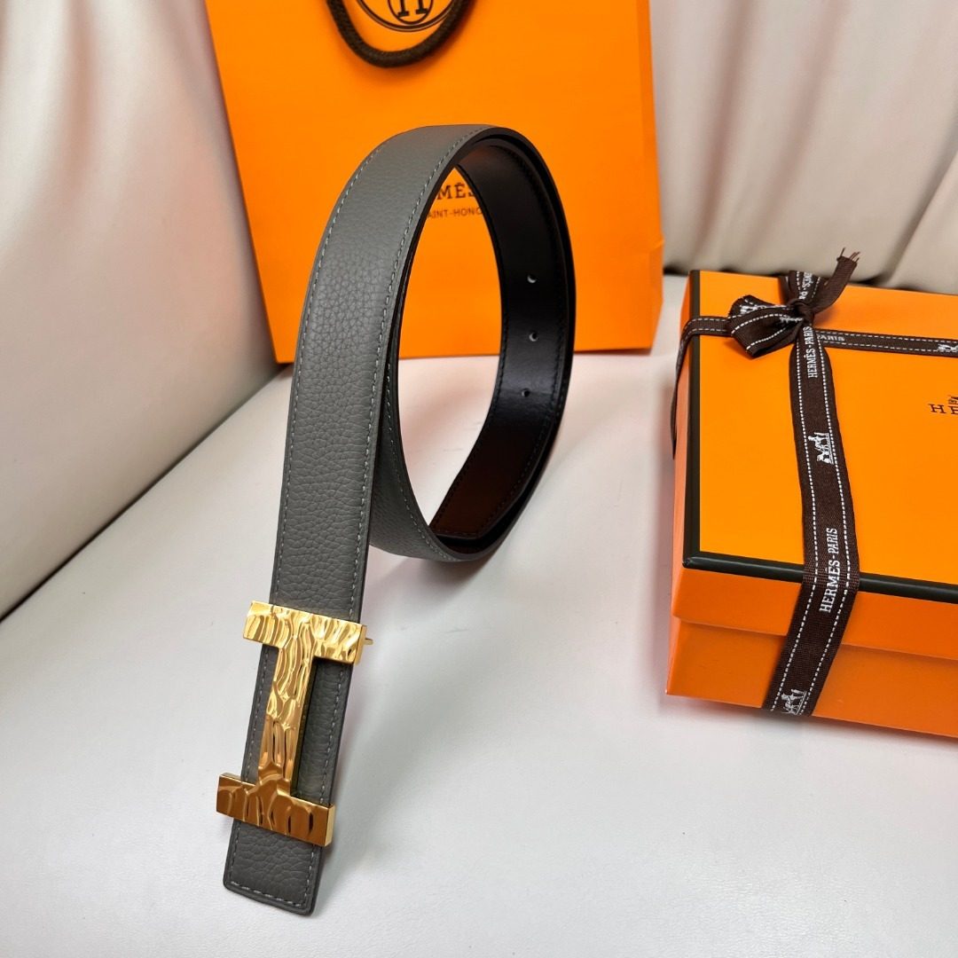 Hermès Reversible Leather Belt with Gold Buckle