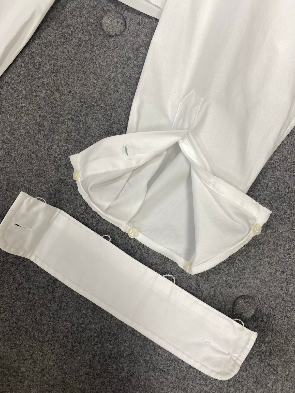 White Cotton Dress Shirt with Mother-of-Pearl Buttons