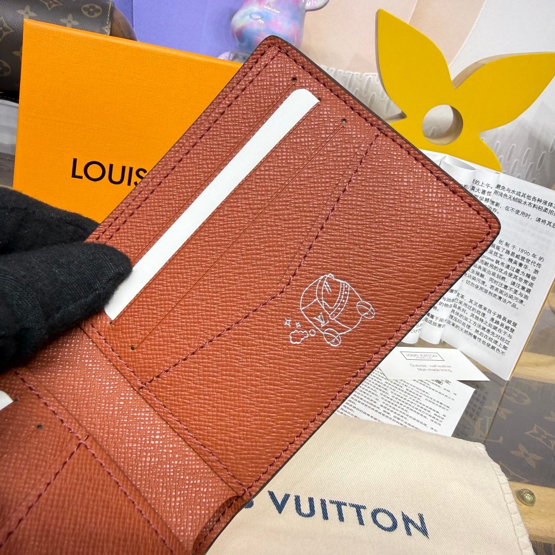 Louis Vuitton Epi Leather Card Holder Wallet