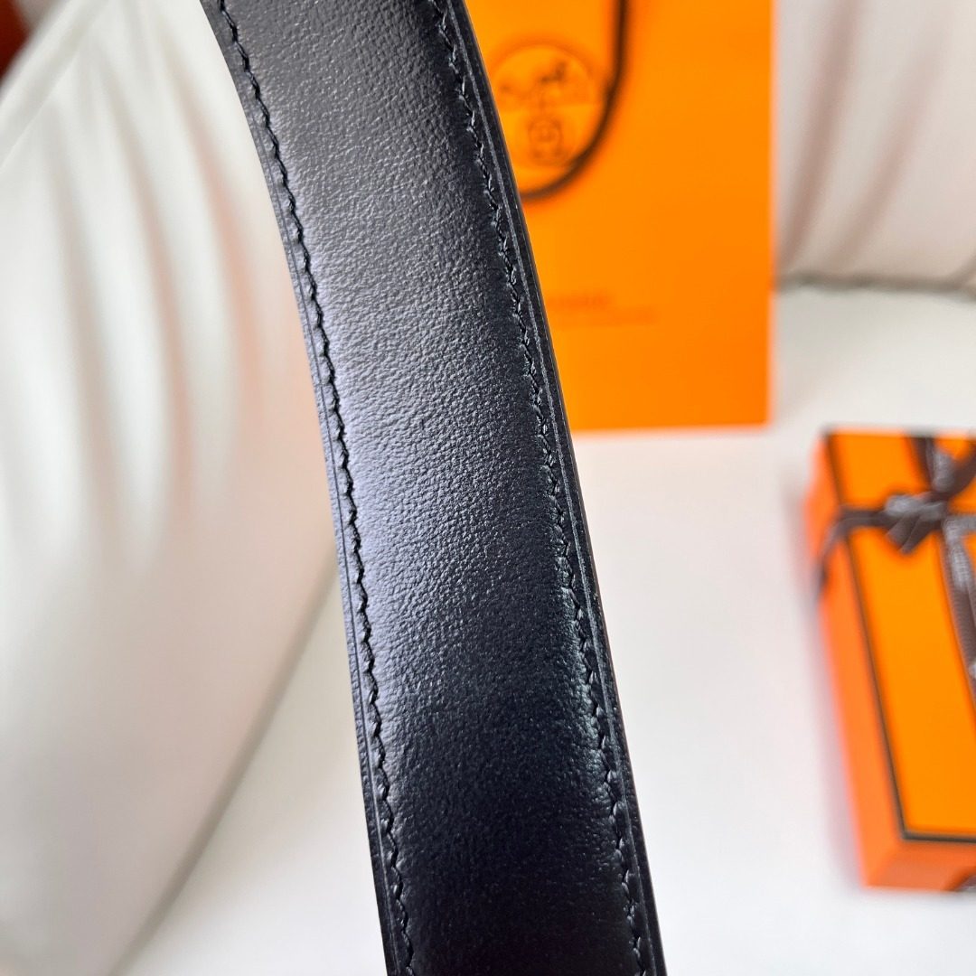 Hermès Constance Reversible Leather Belt